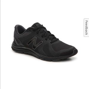 New Balance V2 Lightweight Running Shoes
